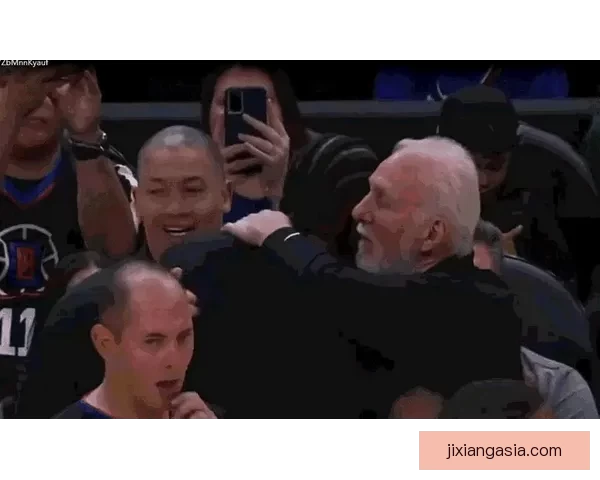 卢指导：喜爱莱昂纳德与加兰组合 认为自己无法当选最佳教练